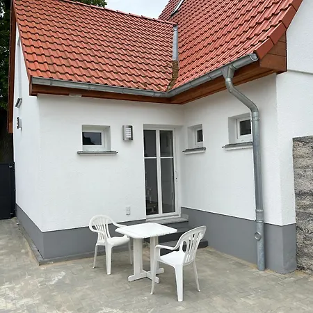 Ferienhaus Constanze Muecheln Am Geiseltalsee Maisonette Appartement Stobnitz Exterior photo